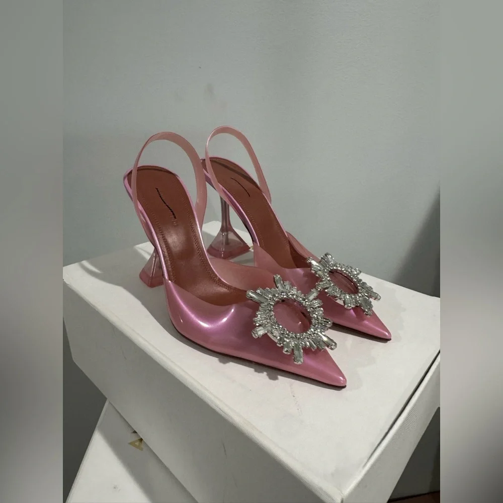 $1105 AMINA MUADDI
Begum sling crystal embellished pink pvc pumps size 36 - Picture 8 of 15